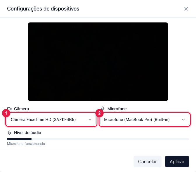 Janela Configurações de dispositivos com os seletores de câmera e microfone e o nível de áudio